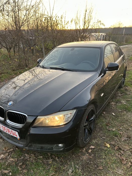 Bmw e90 2010  320 i