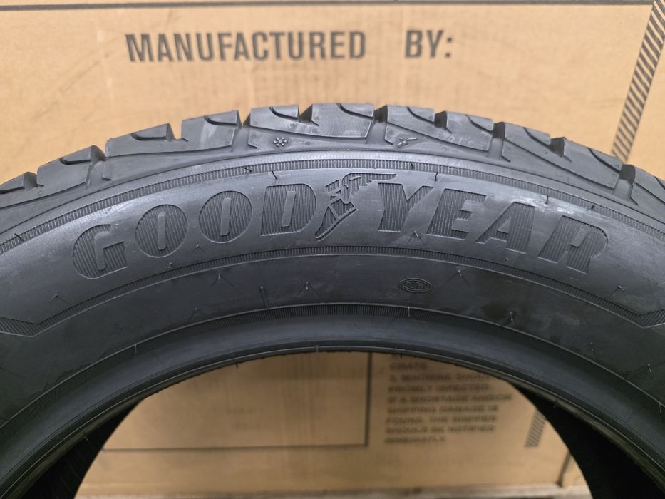205/65/16C 4бр.GOODYEAR ULTRA GRIP CARGO 8PR 107/105T