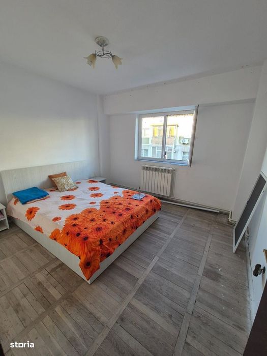 Apartament 3 camere, etaj 3, Str. Nuferilor, Navodari
