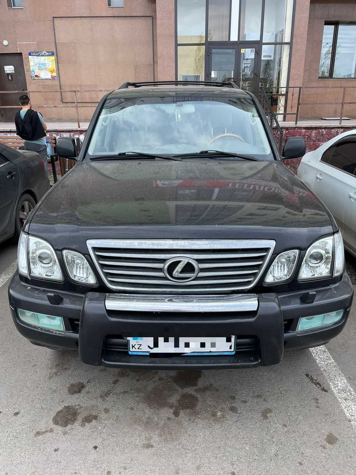 Lexus LX 470 Б/у внедорожник