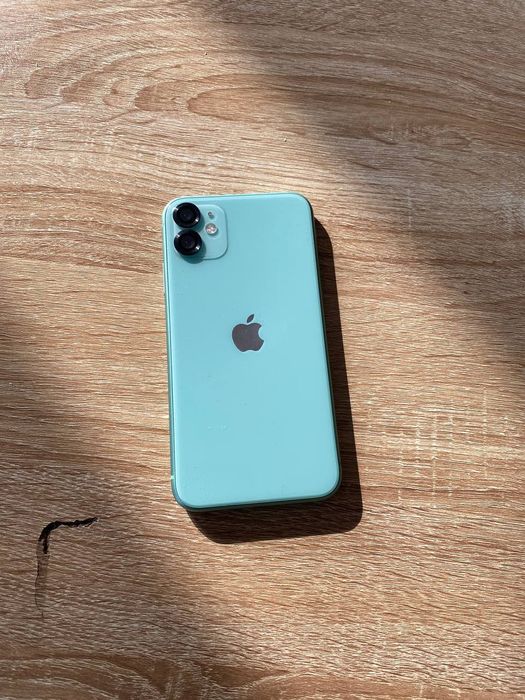 Iphone 11 ideal karobka dakument bo