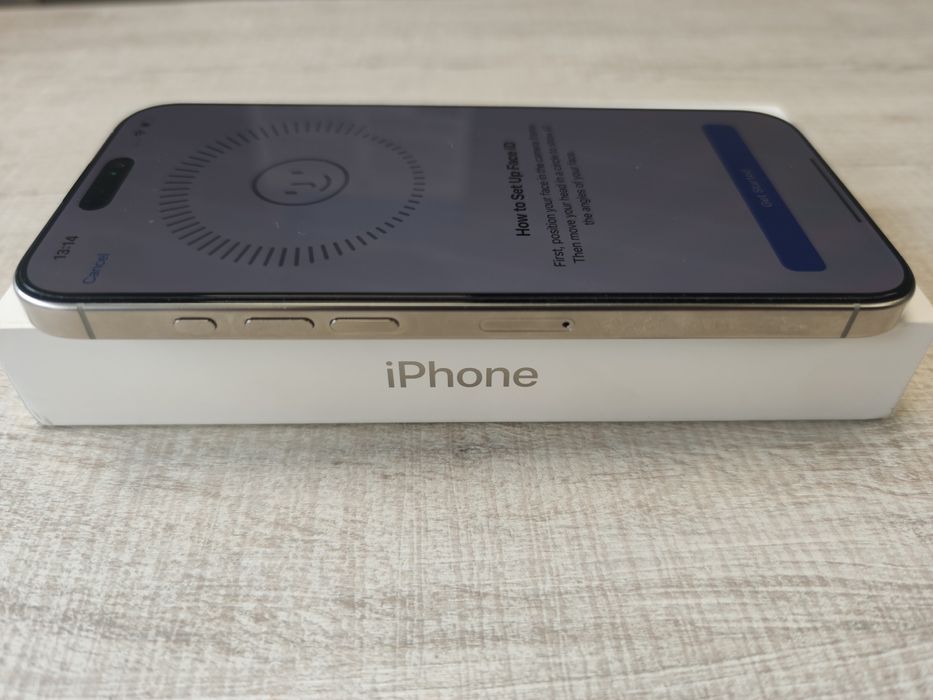 КАТО НОВ iPhone 16 Pro Max 256GB Natural 1г. Гаранция Технополис!
