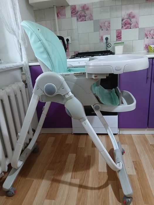 Продам детский стул