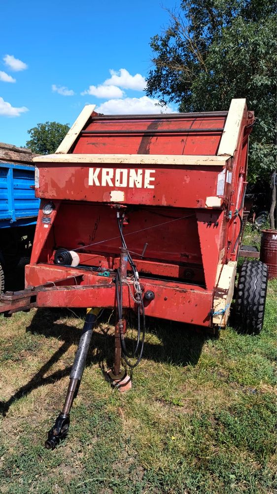 Vand presa de balotat krone