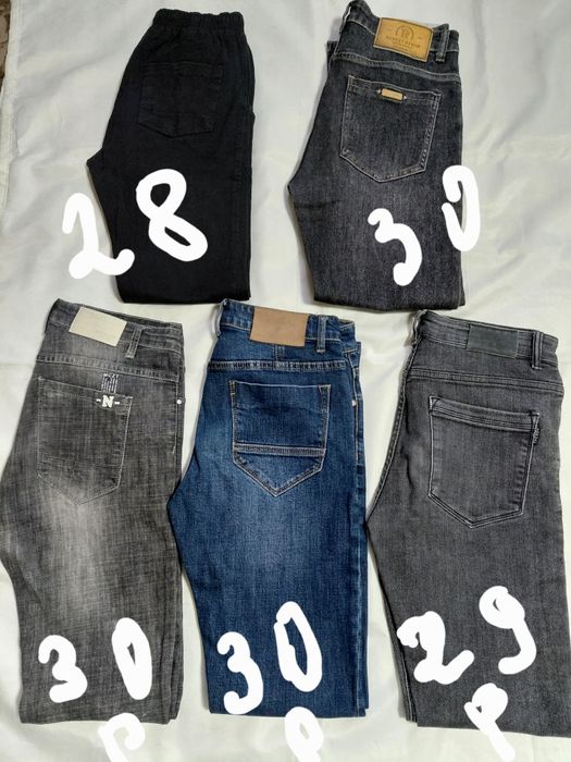 Продам джинсы на парня.