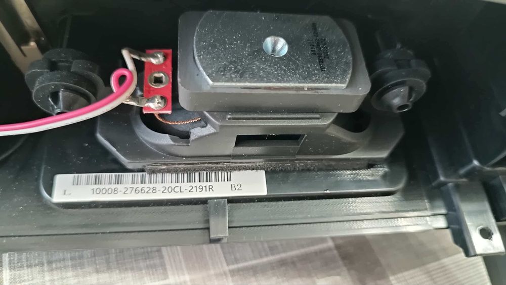 Телевизор Hisense 32", цял или на части