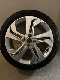 Hyundai i20 Нископрофилна гума  Pirelli с  джанта 205/45/17