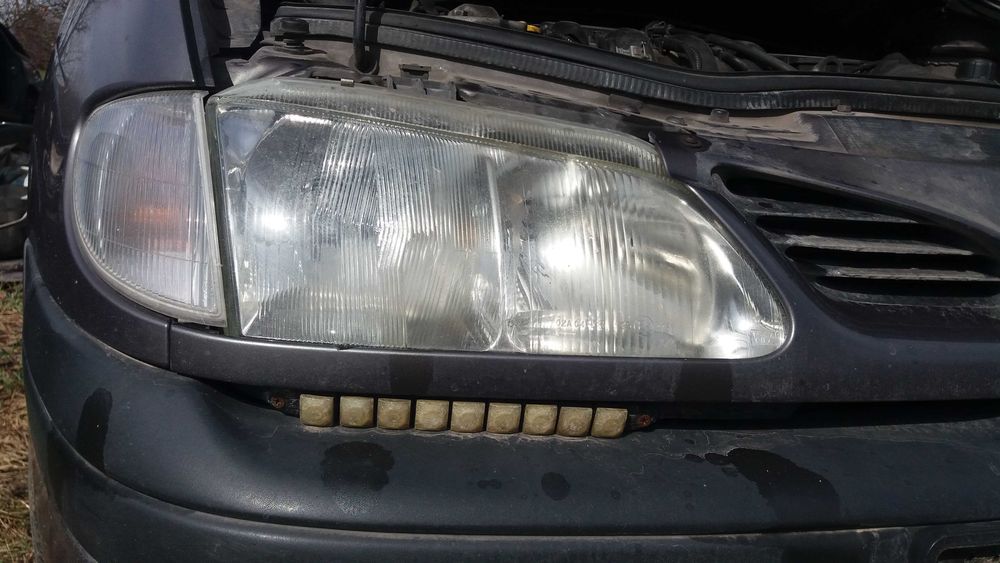 Рено Сценик на части