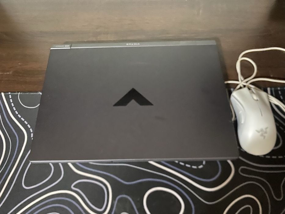 Продаю ноутбук Hp Victus gaming a15, состояние новое