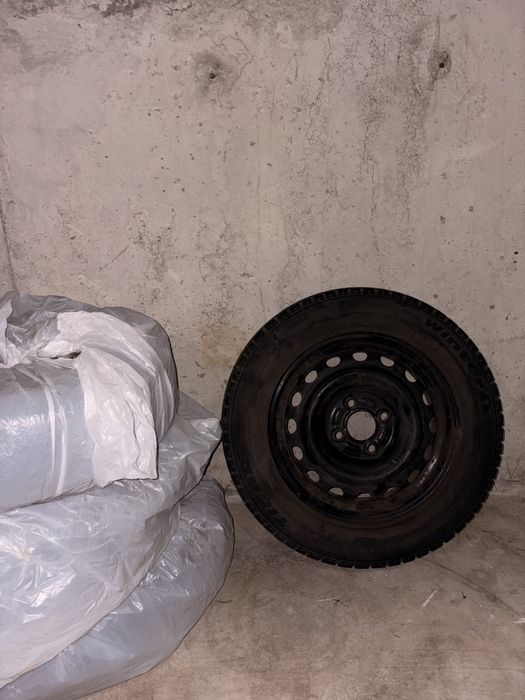 Rotii cu anvelope de Iarna R 14