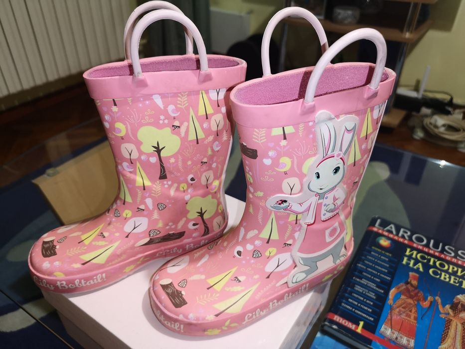 Обувки за госпожица