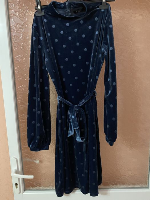 Rochie Mohito, pentru sezonul rece