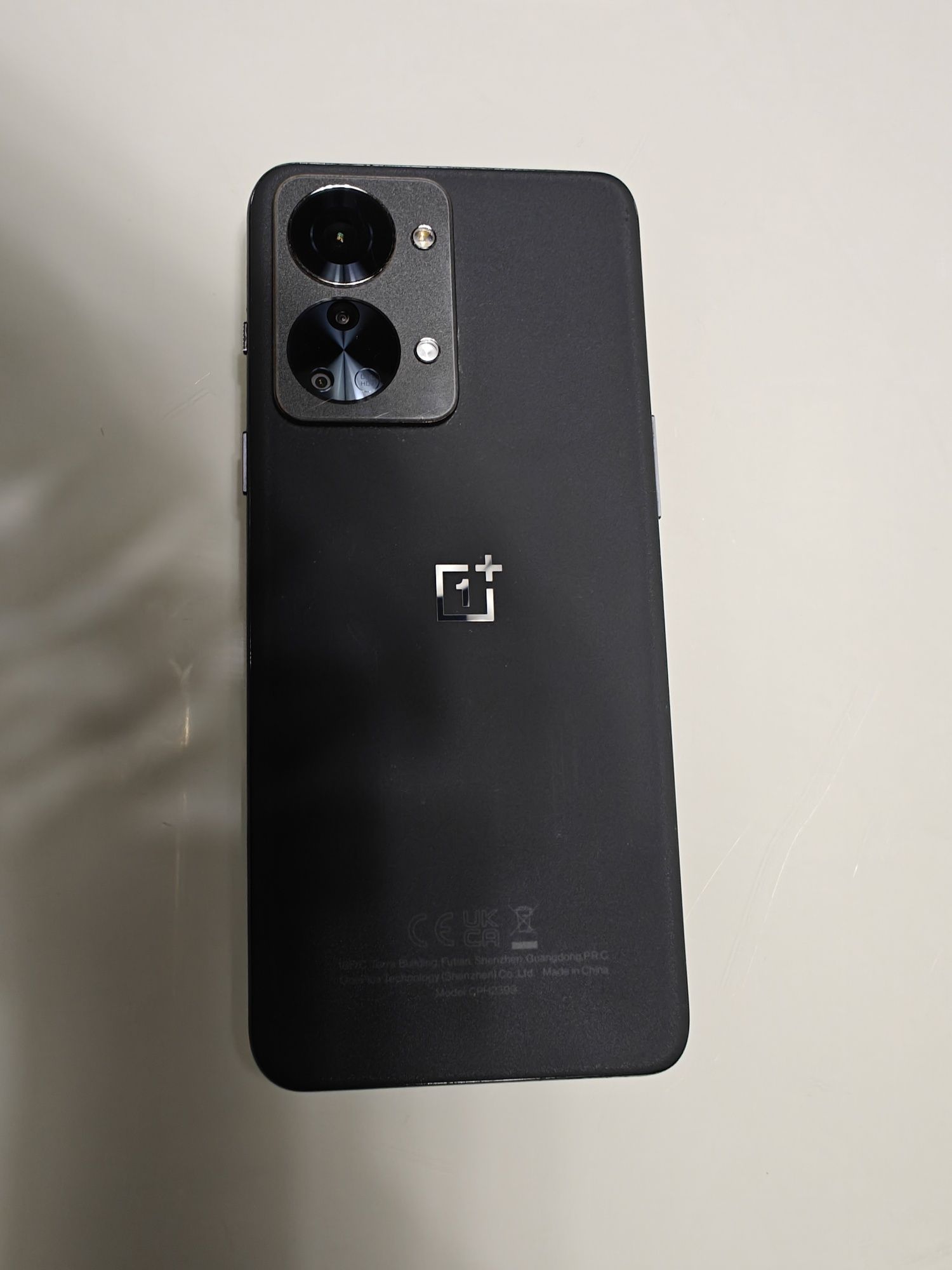 OnePlus Nord 2t.