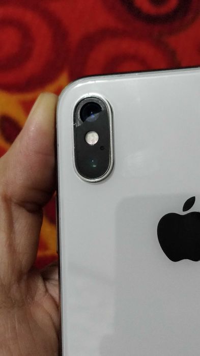 iphone X 64GB sastayanesi yaxshi
