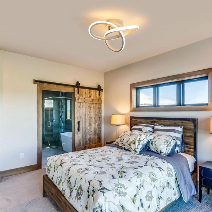 Lustra led Comely