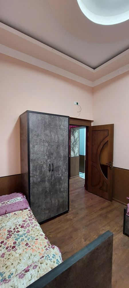 Qizlar uchun kvartira bor kamunal tulovlar ichida