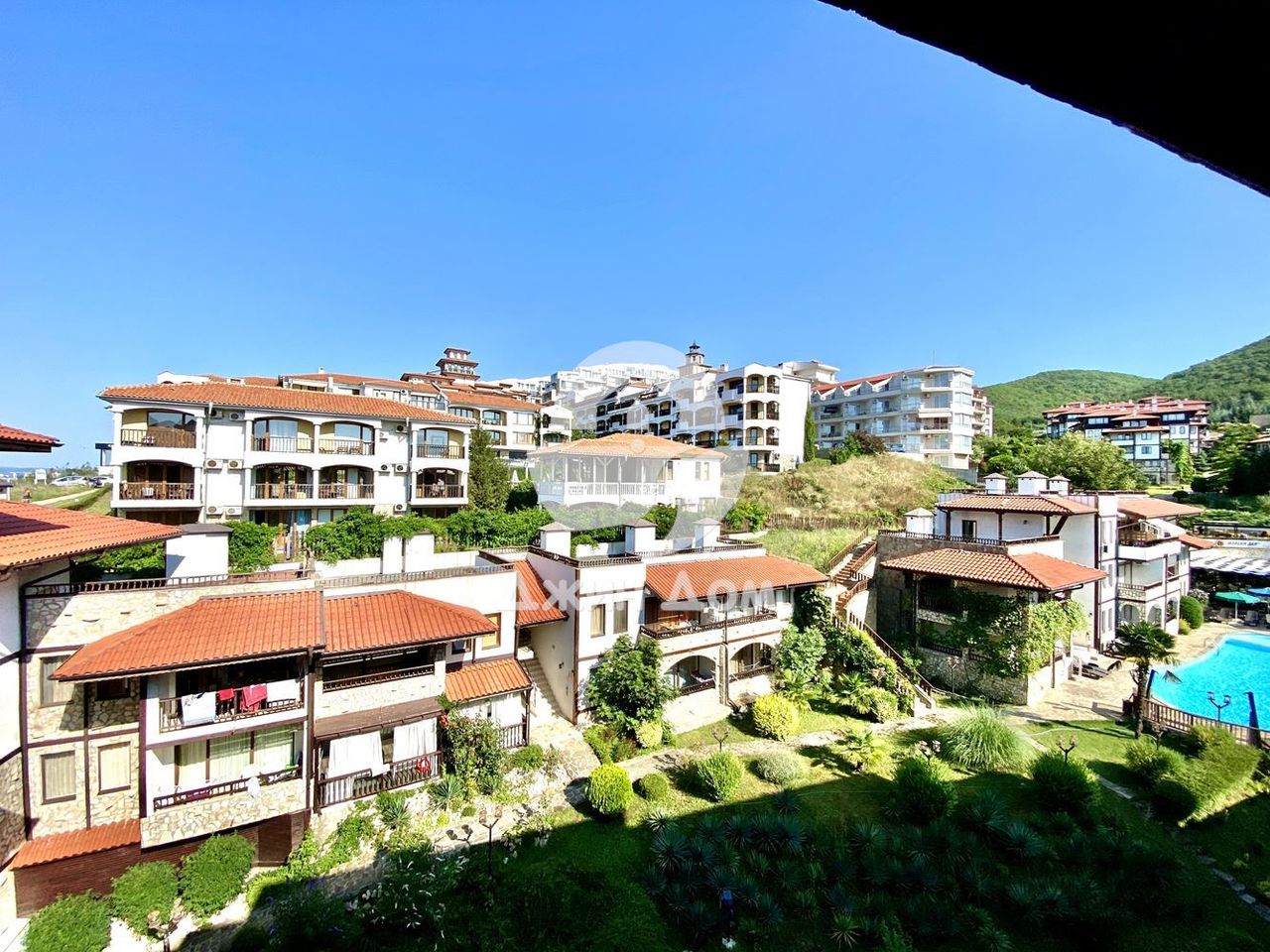 Продава се Тристаен апартамент в Свети Влас - 90 кв.м за 1556 €/кв.м - Снимка #12