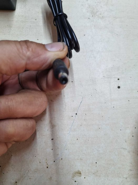 Încărcator.       Waveboard si  trotinete ellectrice 42V/2A