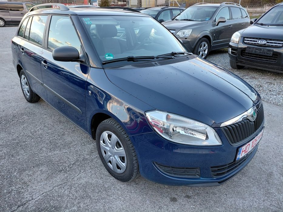 Skoda Fabia benz 4 cilindrii