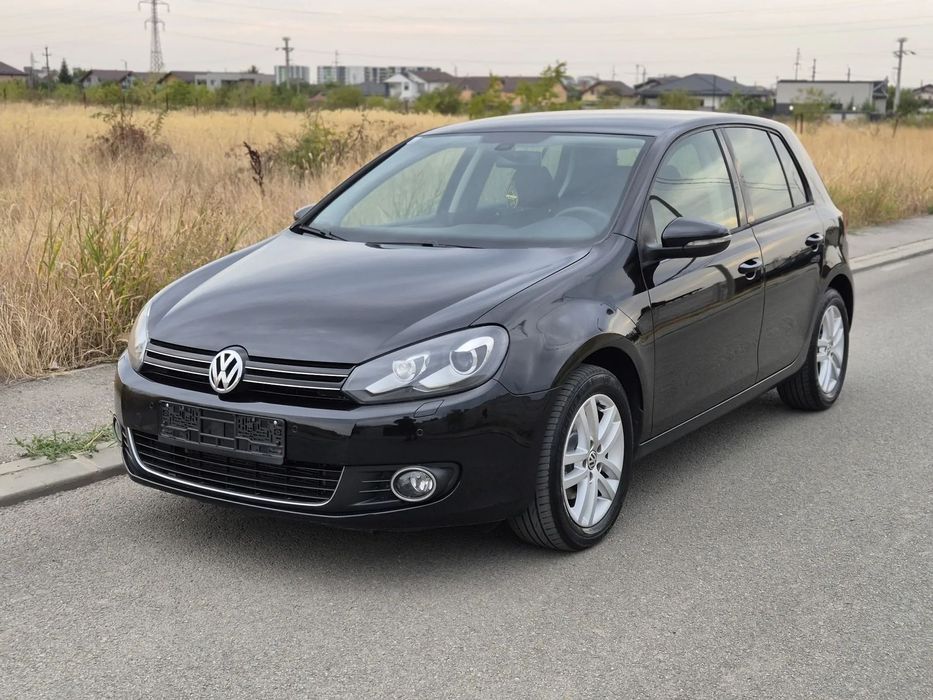 Volkswagen Golf 6 Euro 5 xenon,alcantara,navi,senzori,climatronic
