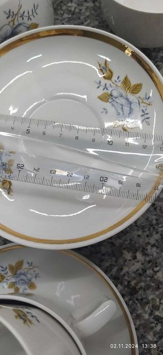 Продам чайный сервиз. Советский. Б/у, в хорошем состоянии