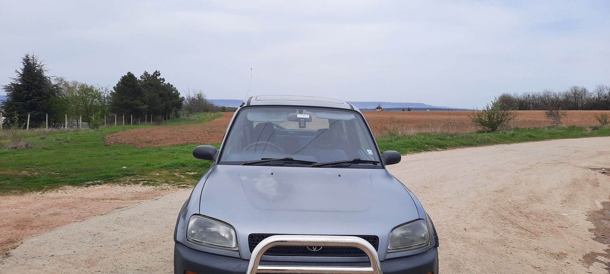 Продавам Toyota Rav 4 4X4