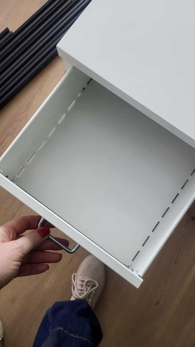 Dulap metalic cu sertare Helmer Ikea.