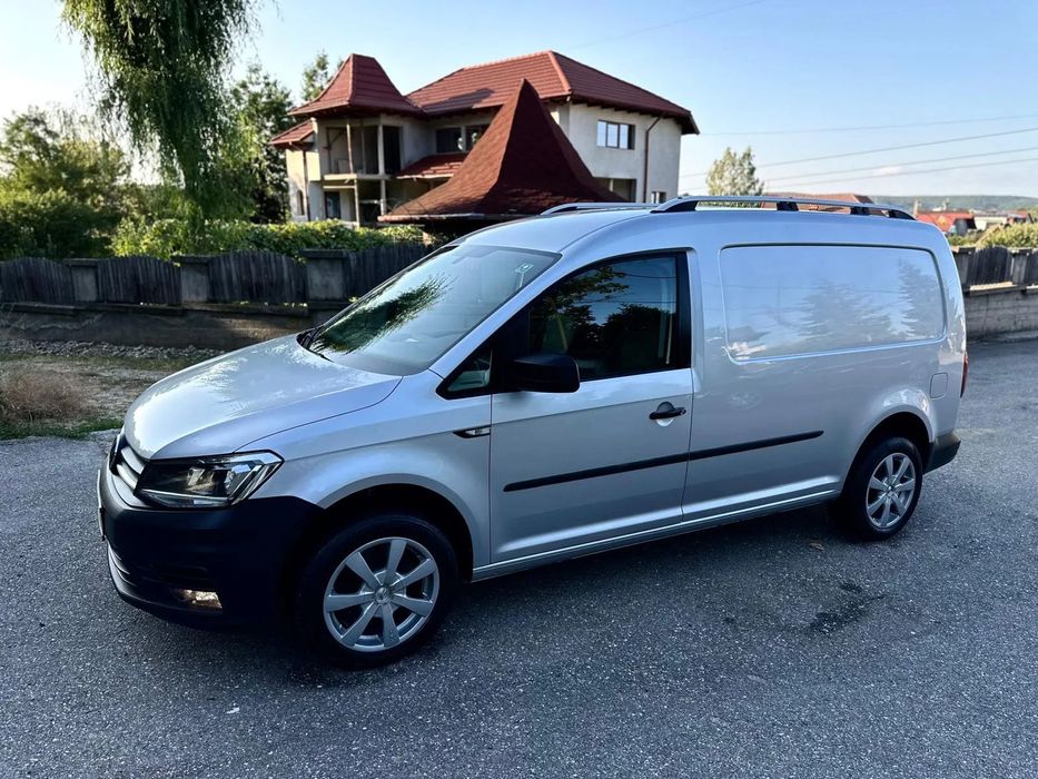 Volkswagen Caddy Maxi Volkswagen Caddy Maxi 2.0 Tdi-150 cp,6 trepte,xenon,navi,carlig,pilot