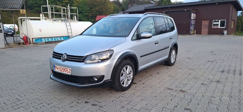 Vw Touran cross 7locuri 2.0tdi automat euro5 DSG