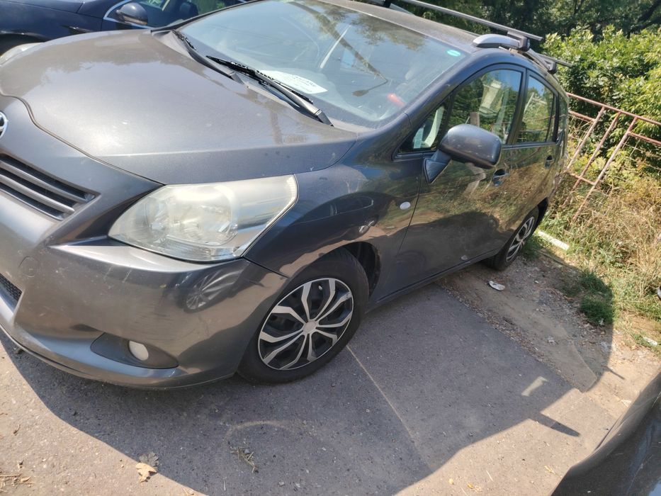 Vind mașina toiota