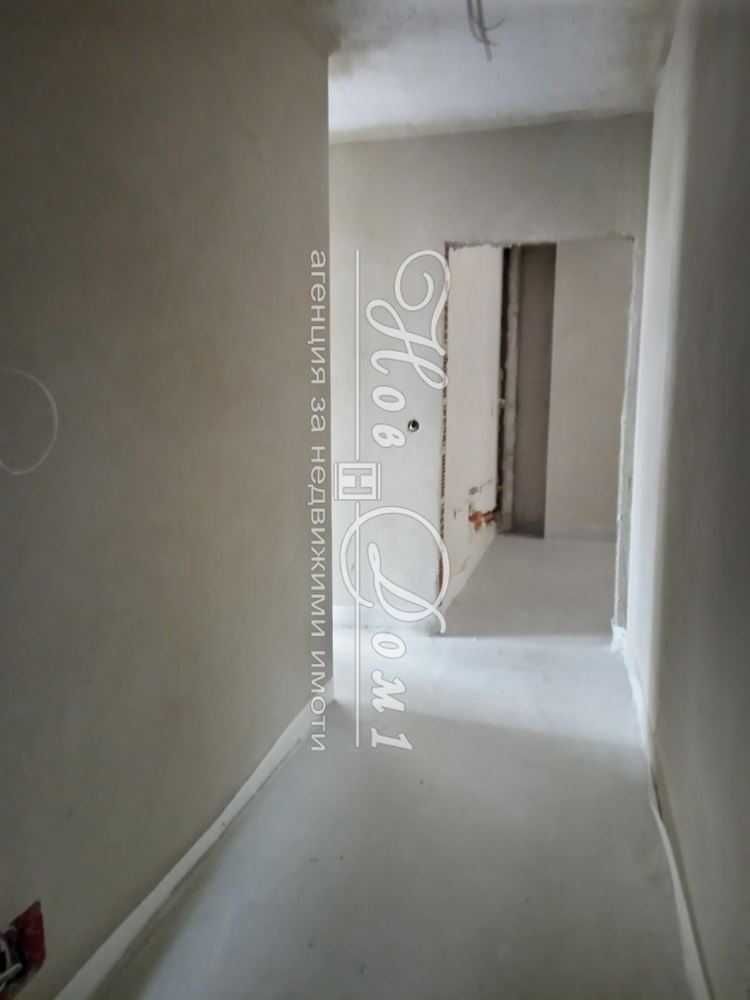 Продава се Тристаен апартамент в Варна, Изгрев - 140 кв.м за 1291 €/кв.м - Снимка #4