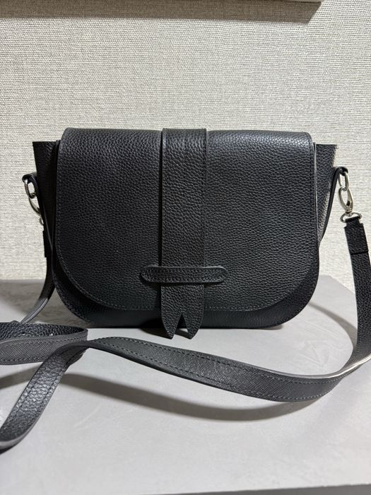 Продам кожаную сумку