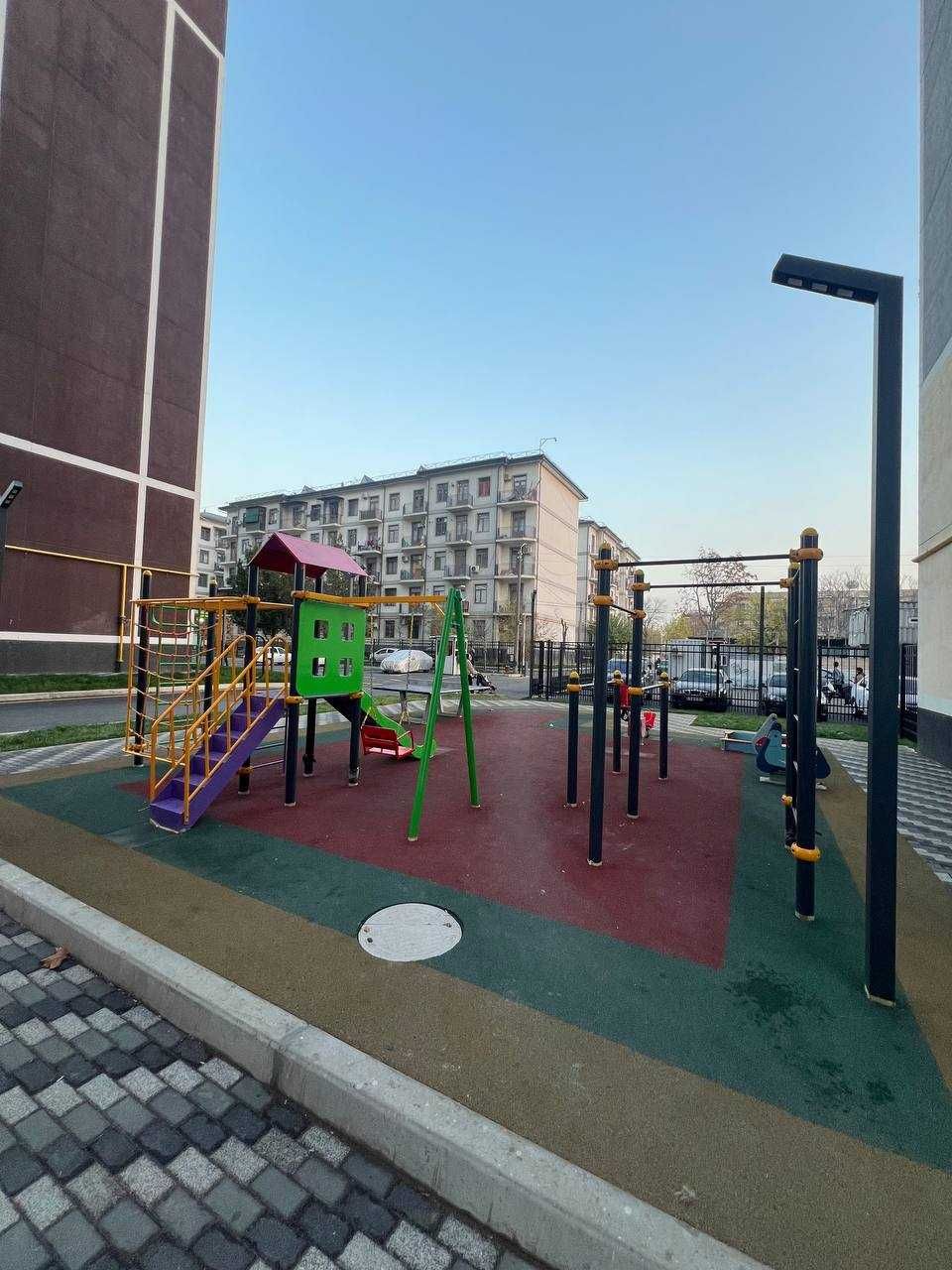 Срочно 2х комнатная квартира на новостройке