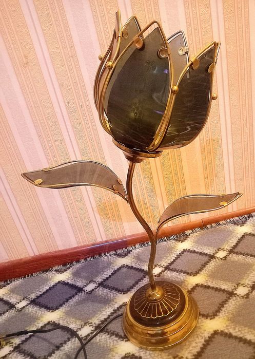 Продам светильник в идеальном состоянии