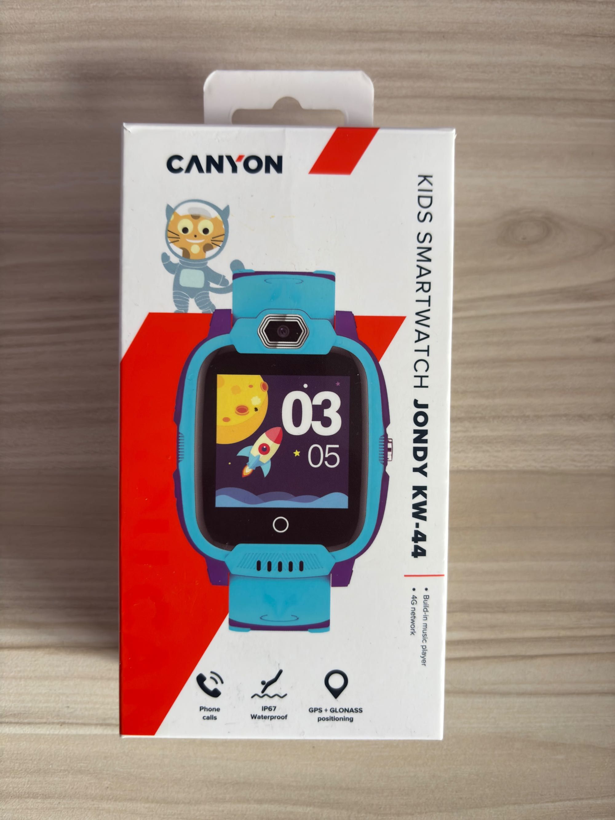 Продавам Детски смарт часовник CANYON JONDY KW-44,без забележки