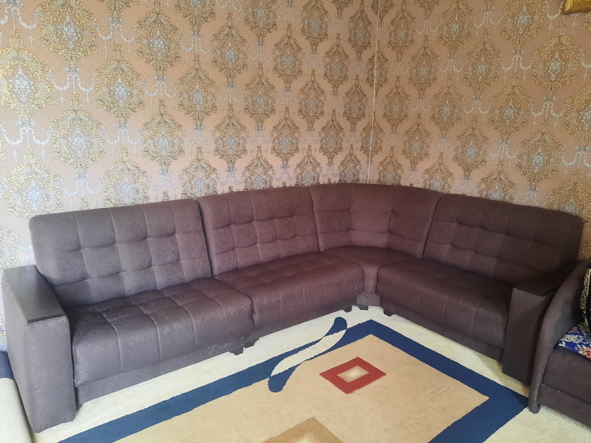 Продается мягкая мебель в хорошом состояние