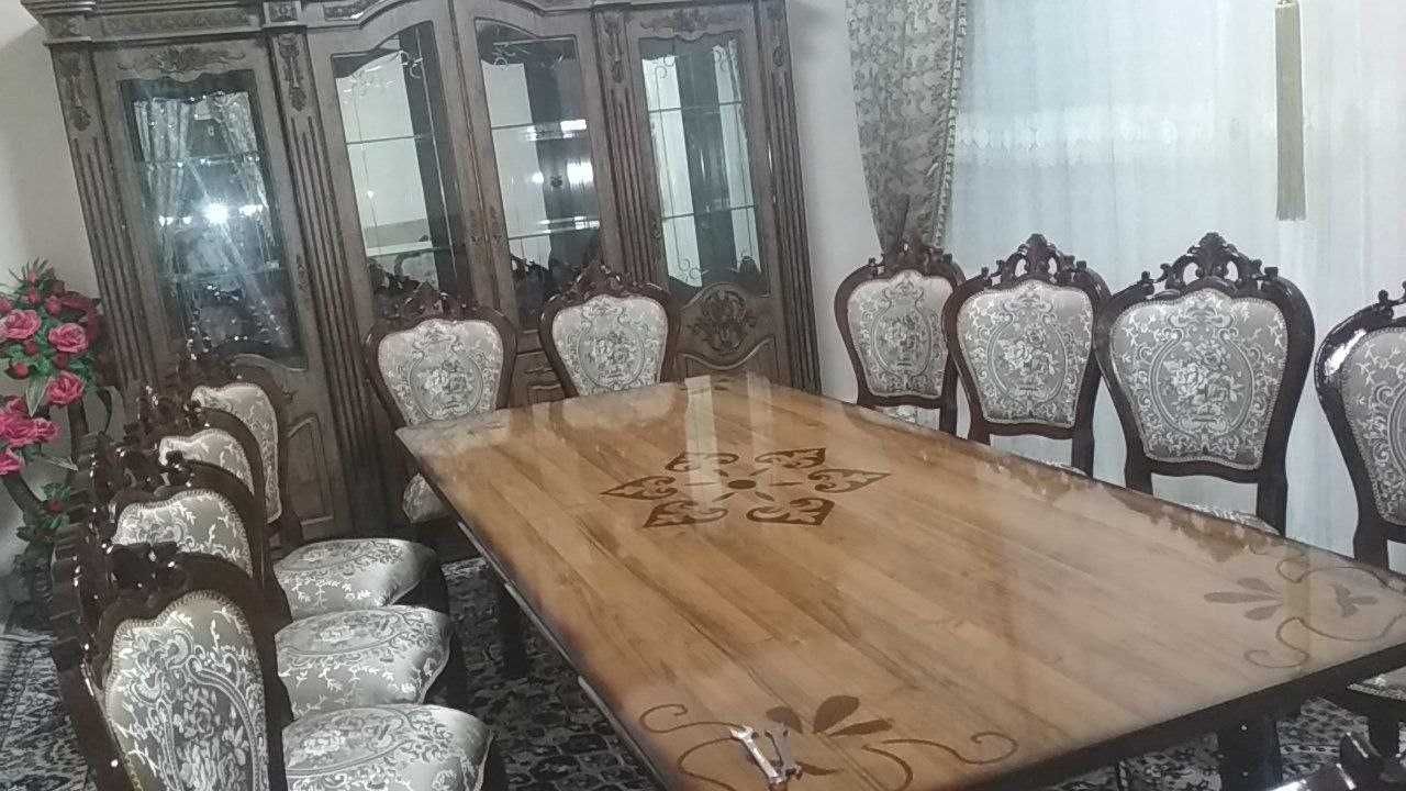 Стол стул 12/1, мехмонхона учун, холати яхши
