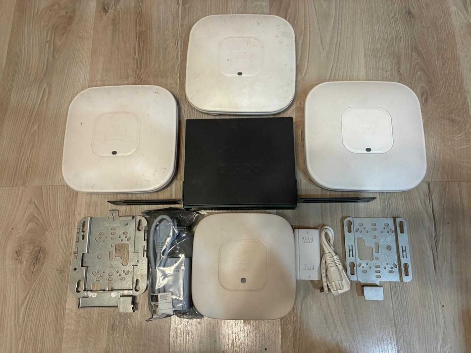 Pachet Cisco WLAN homelab – WLC 2504 + AP-uri 3602 / 2x PoE Ubiquiti