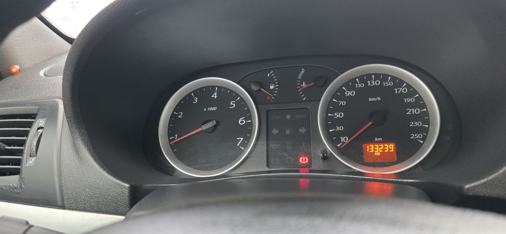 Vând Renault Symbol 2011