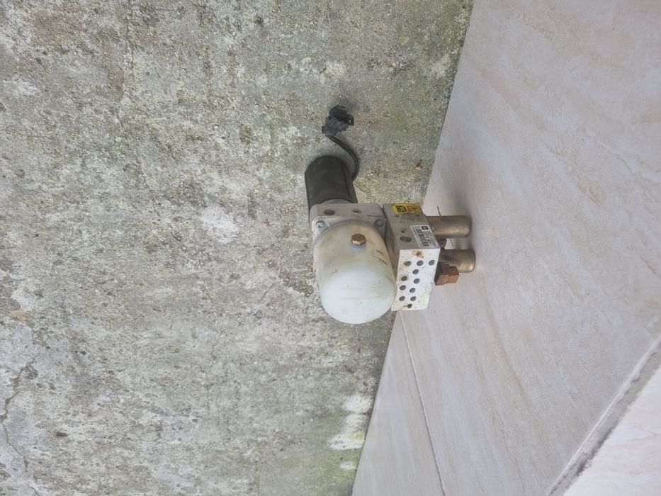 Pompa decapotare opel  bertone cabrio 2005