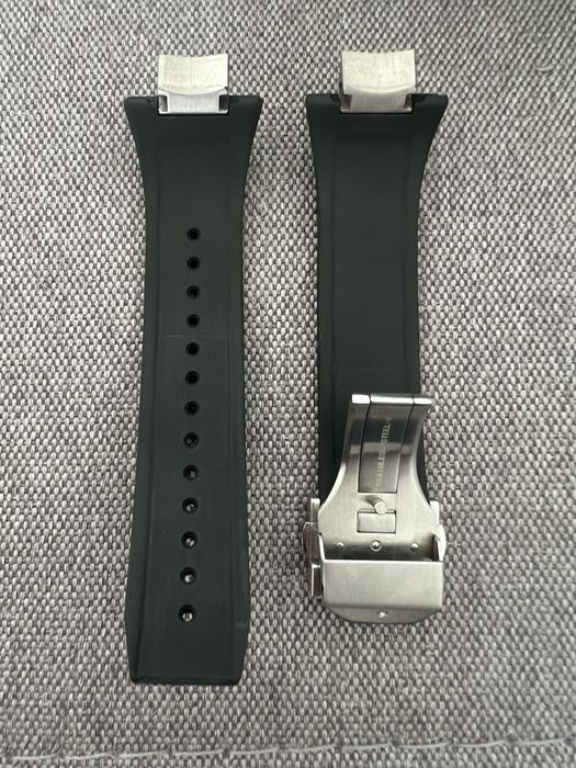 Curea silicon Seiko Astron Executive