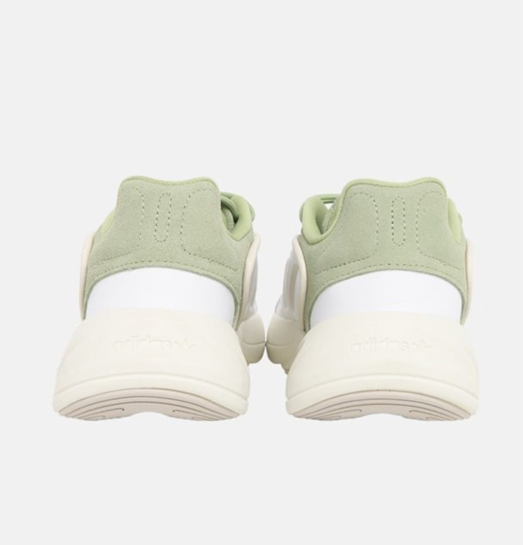 Мъжки маратонки Adidas Ozelia Beige Running shoes различни размери
