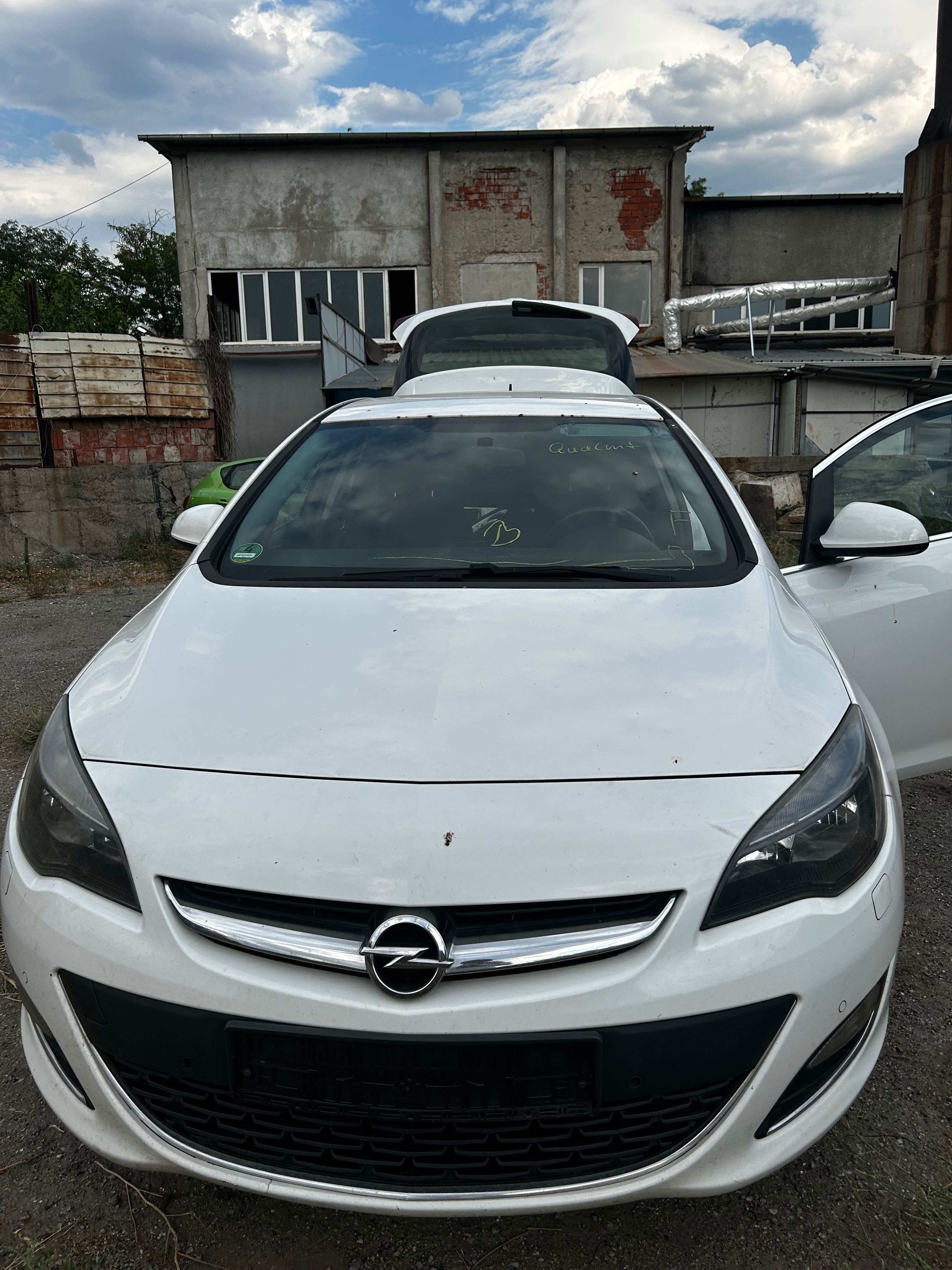 Opel Astra J Lim.