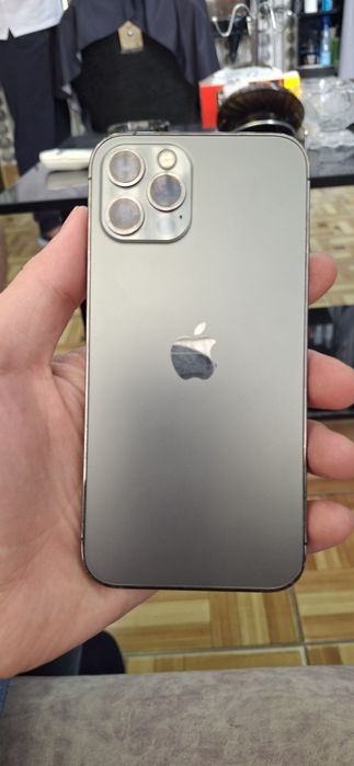 Iphone 12 pro holati yaxshi aybi yug