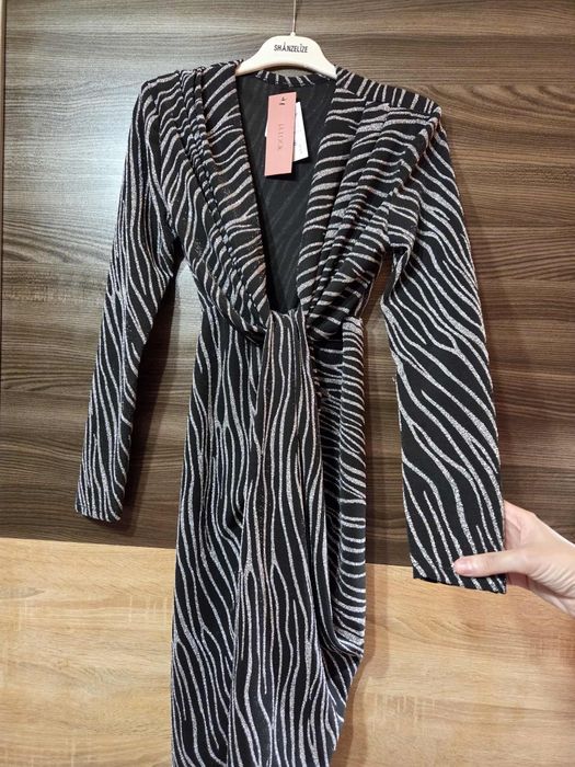 Елегантна нова рокля La look italy