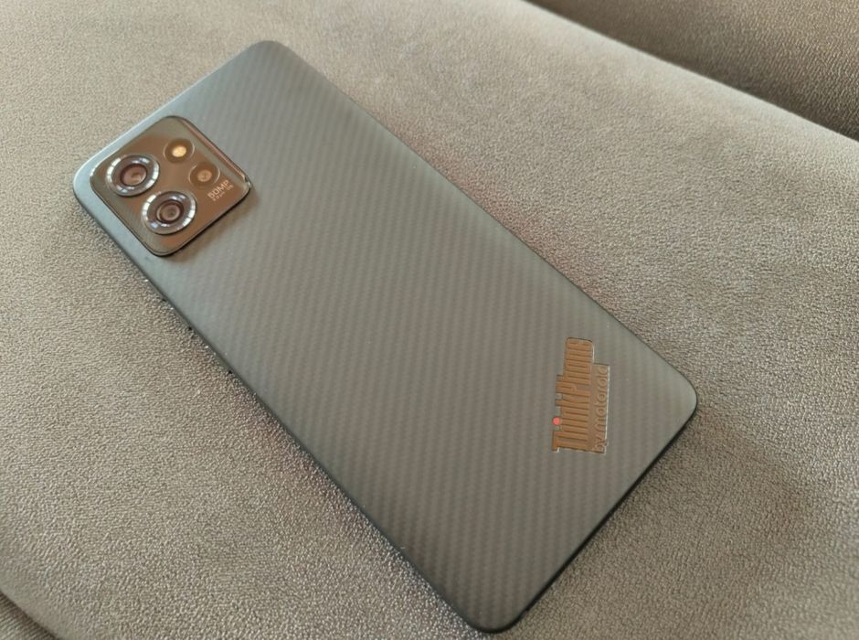 Thinkphone 5G Oled 144hz-Carbon-Garantie 2027