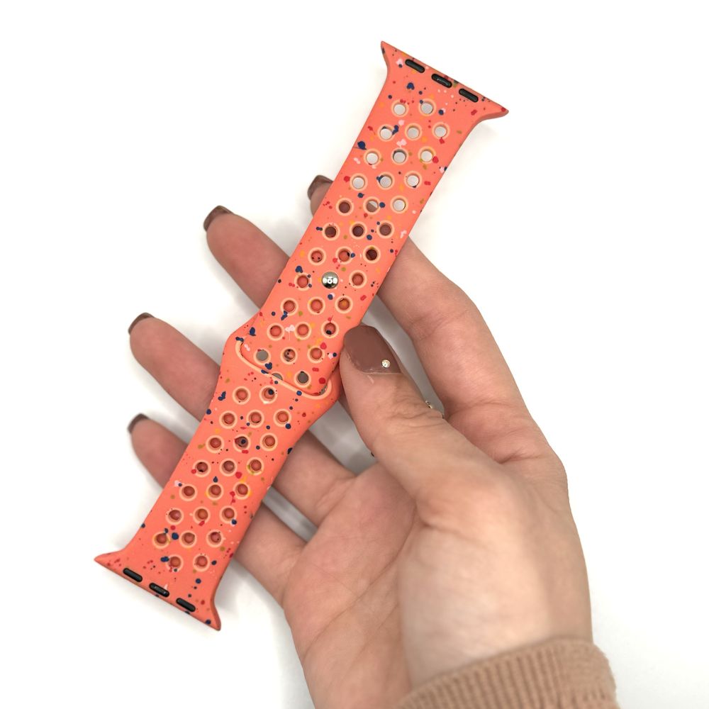 Силиконова каишка с дупки Nike Recycled за Apple Watch