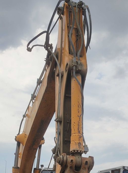 Brat Excavator Liebherr 944B HD-SL 2005