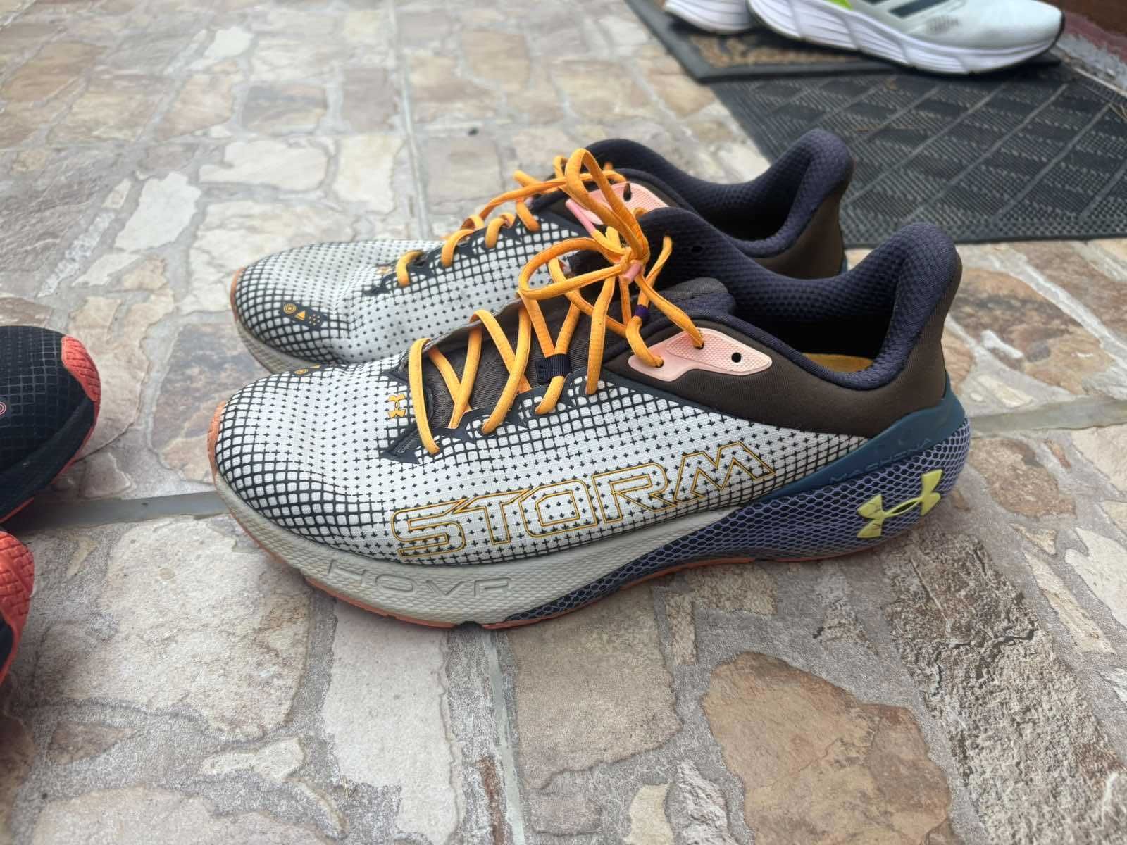 Обувки Under Armour Machina