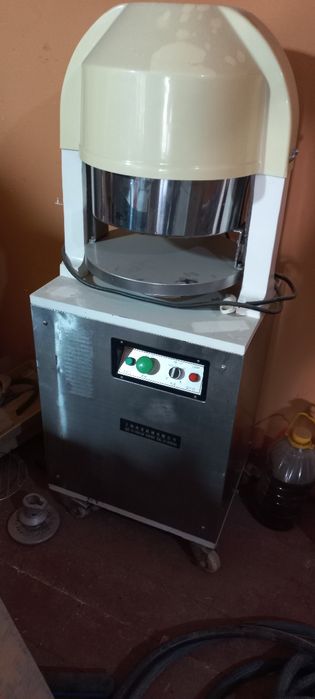 Тестоделитель сотилад